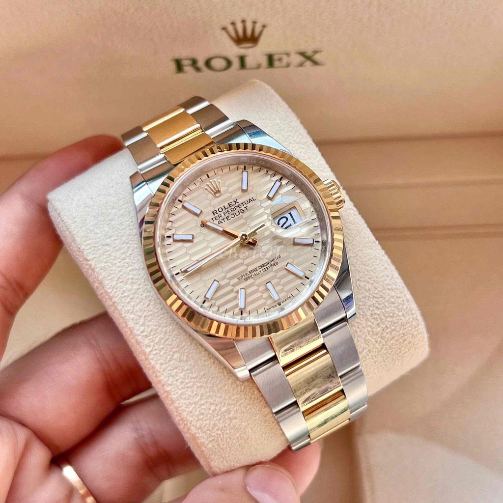 Đồng hồ Rolex 126233 Nam 36mm. Mua bán Đồng hồ tại Quận Hoàng Mai Hà Nội được đăng bởi Anh Tuấn hình 1