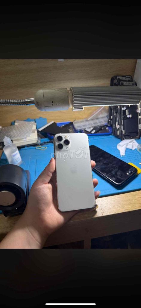 Apple iPhone 11 Pro 64GB Trắng. Mua bán Điện thoại tại Quận Hà Đông Hà Nội được đăng bởi minh khoa hình 1