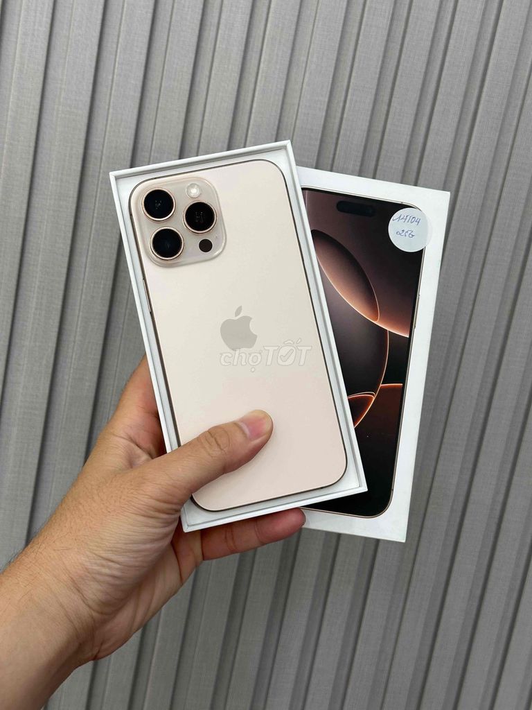 16 Pro Max 256GB VN SM Pin 100 BH 6/2026 Fullbox. Mua bán Điện thoại tại Quận Ninh Kiều Cần Thơ được đăng bởi Quý Mobile Cần thơ hình 1