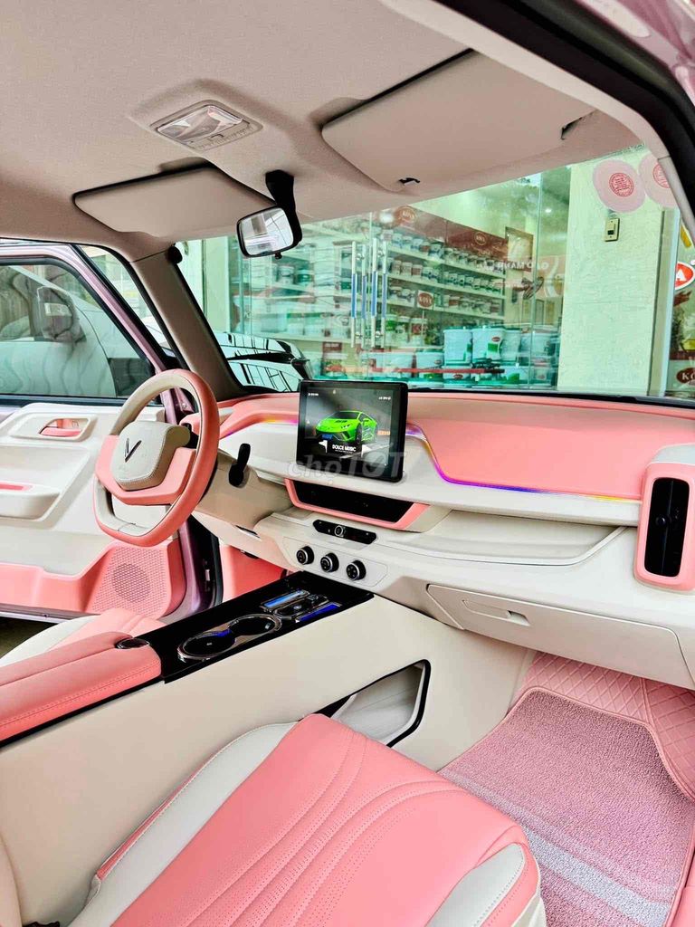 VF3 SẲN XE GIAO NGAY-ĐƯA 42TR-LÁI XE "VỀ NHÀ" BẠN. Mua bán Ô tô tại Quận 1 Tp Hồ Chí Minh được đăng bởi KỲ hình 14