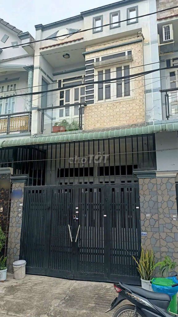 Nhà 1 trệt 1 lầu 4x15m, hẻm nhựa 7m, gần Lê Thị Hà xã Tân Xuân