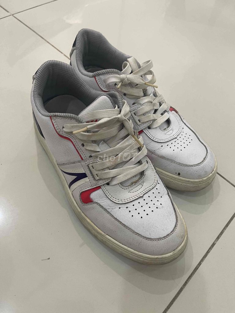 Giày thể thao Lacoste Nam Trắng size 43 mới 95%. Mua bán Giày dép tại Quận 7 Tp Hồ Chí Minh được đăng bởi Nhựt Tài Nguyễn hình 1