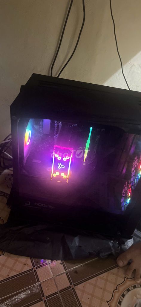 PC chơi game cực mượt  card RTX 2060 màn 180hz. Mua bán Máy tính để bàn tại Quận Hoàng Mai Hà Nội được đăng bởi Mmkpa Mmkpa hình 1