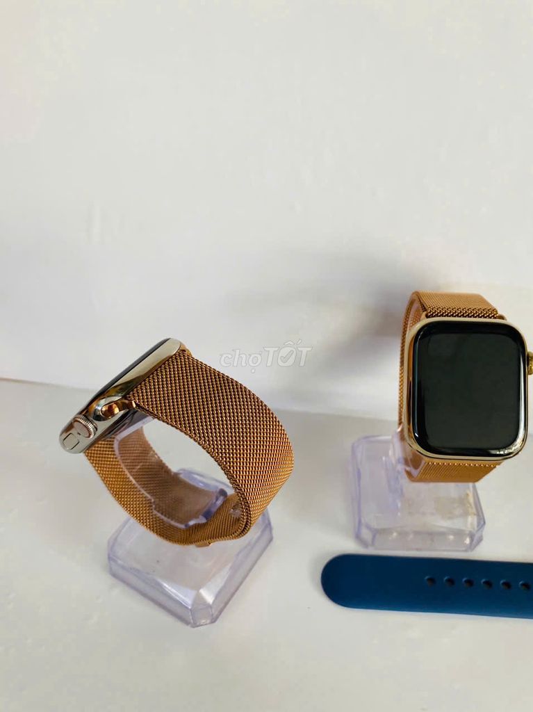 Apple watch  series  6 - 44MM  ban  thép