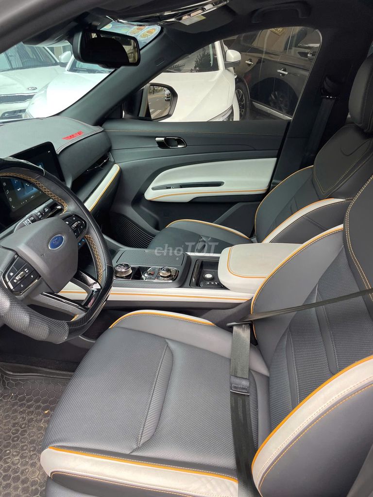 Ford Territory 2025 Sport 1.5 AT - 5000 km. Mua bán Ô tô tại Quận Cẩm Lệ Đà Nẵng được đăng bởi Nguyễn Đức Trưởng hình 3