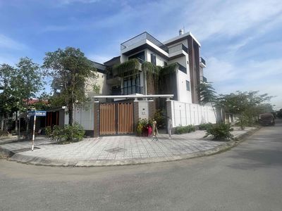 Bán Biệt Thự đơn lập góc ngã 4 đg số 9 vs 5 Khu Miền Nam Hưng Phú CT. Mua bán nhà ở tại Quận Cái Răng Cần Thơ được đăng bởi MINH NGUYEN