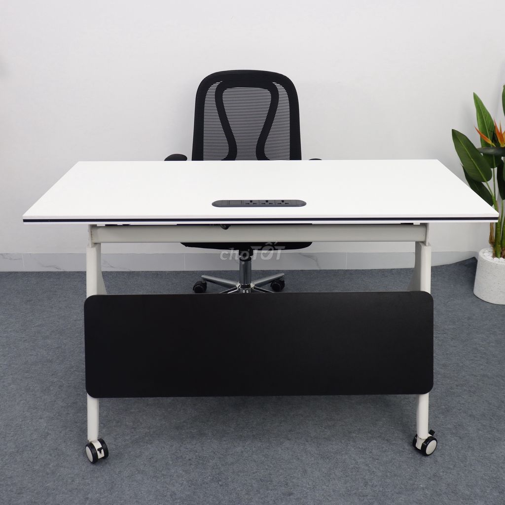 Thanh Lý Bàn Học, Bàn Laptop Gấp Gọn – Giá Sỉ. Mua bán Bàn ghế tại Quận Gò Vấp Tp Hồ Chí Minh được đăng bởi Kim Giang hình 1
