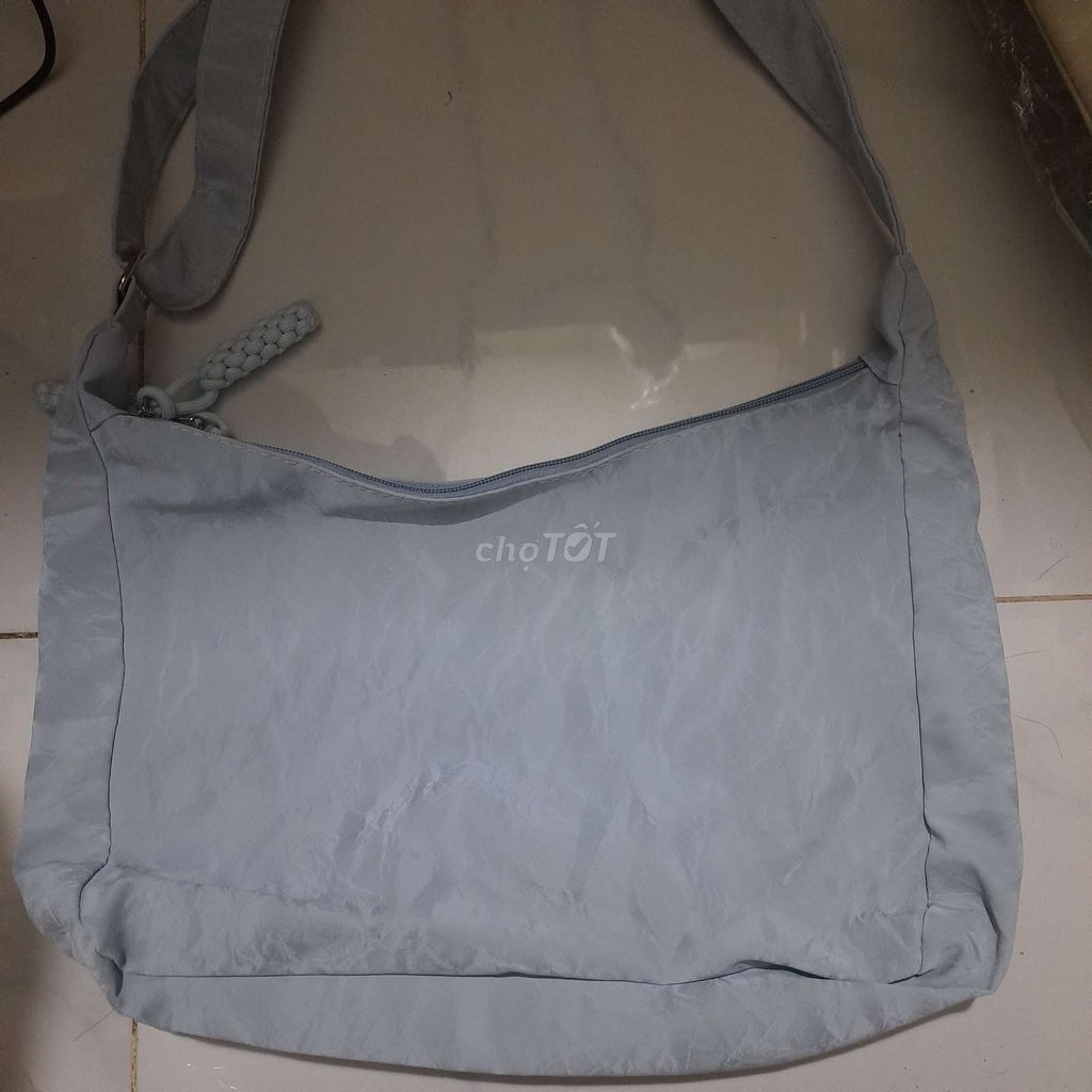Mình thanh lý 3 túi đựng laptop, hồ sơ