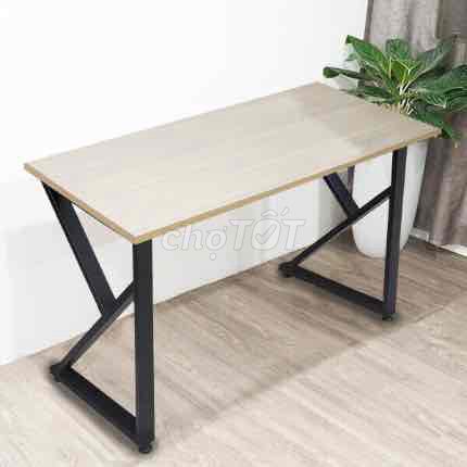 Bàn văn phòng gỗ kim loại đã sử dụng. Mua bán Đồ dùng văn phòng tại Quận Ba Đình Hà Nội được đăng bởi My hình 1