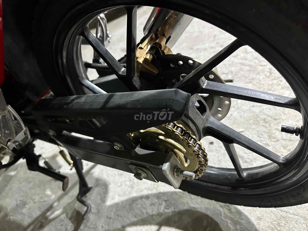 do không còn nhu cầu sử dụng nên muốn bán xipo. Mua bán Xe máy tại Huyện Việt Yên Bắc Giang được đăng bởi Dũng hình 7