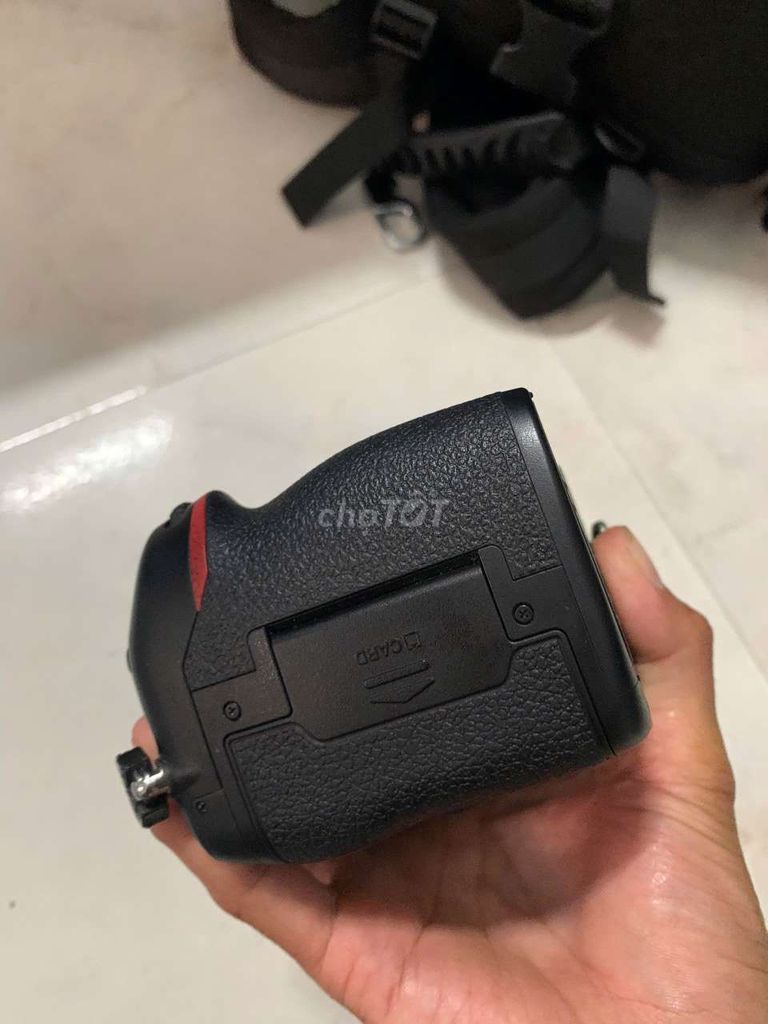Máy ảnh Nikon 780 Đen Đã qua sử dụng. Mua bán Máy ảnh, Máy quay tại Thành phố Huế Thừa Thiên Huế được đăng bởi Lê Anh hình 1