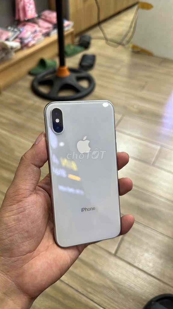 iPhone X Trắng 64GB. Mua bán Điện thoại tại Thành phố Hội An Quảng Nam được đăng bởi Trương Quang Vũ hình 1