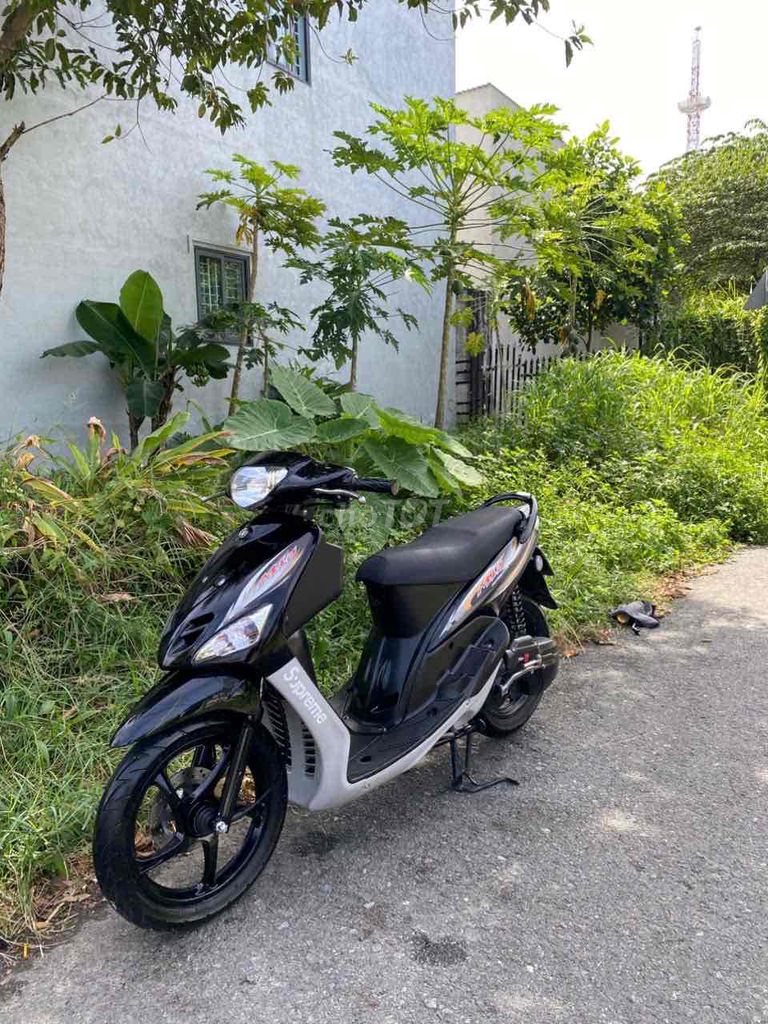 Yamaha Mio 2004 Đen Tự động. Mua bán Xe máy tại Huyện Củ Chi Tp Hồ Chí Minh được đăng bởi HuỳnhLâm Bổn hình 10