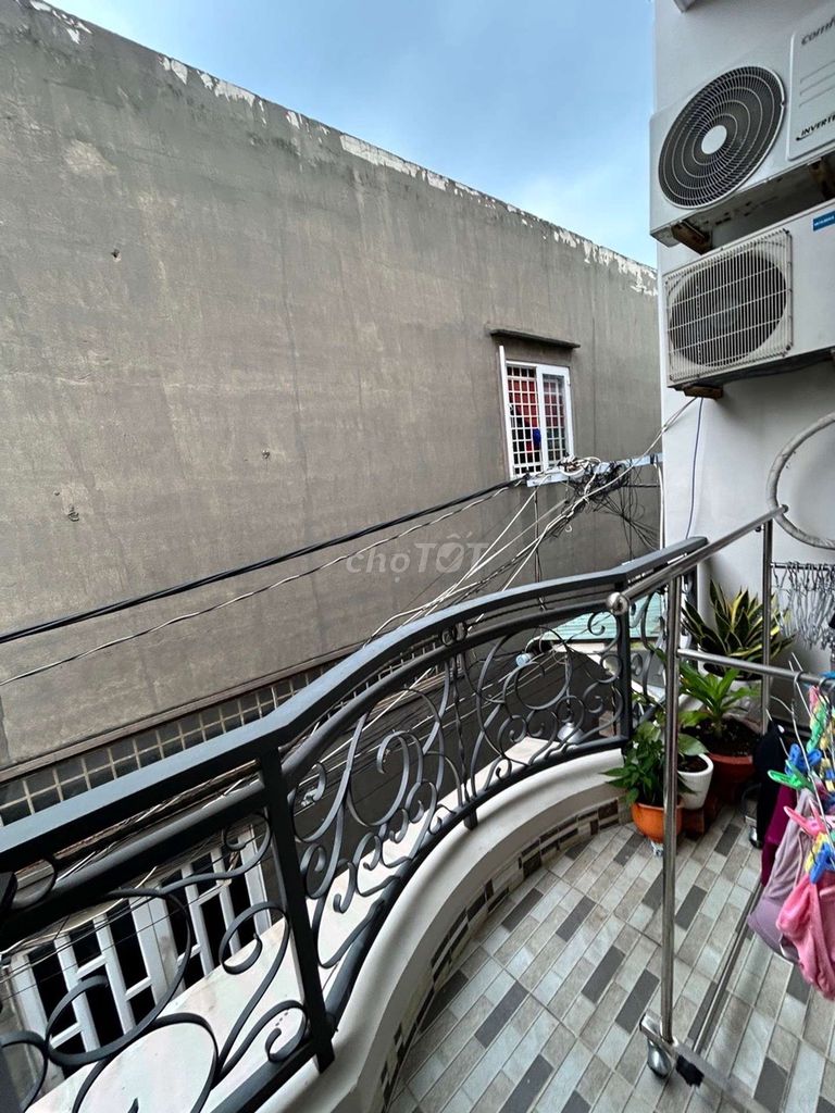 Дом 2 этажа, 52 м², ул. Чыонг Фыок Фан