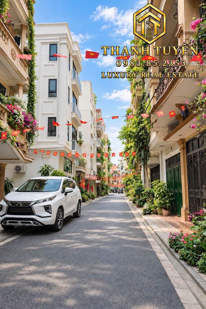 Продам 5-этажный дом с лифтом в 200 м от Западного озера, 5,5 м на гору, более 19 миллиардов долларов
