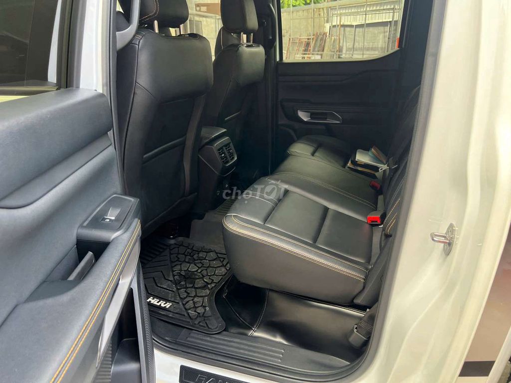 Ford ranger wildtrak AT 2 cầu- 18000 km. Mua bán Ô tô tại Thành phố Thủ Đức Tp Hồ Chí Minh được đăng bởi Ms Hiệp  hình 7