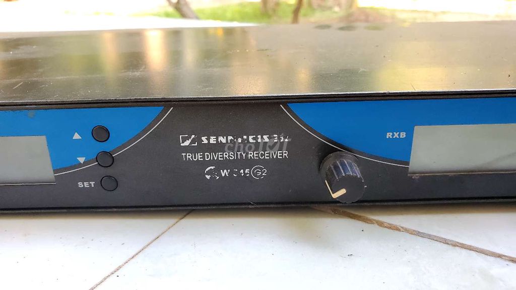 Đầu thu micro Sennheiser EM100 G2 Đen. Mua bán Tivi, Âm thanh tại Huyện Mỏ Cày Bắc Bến Tre được đăng bởi Hoàng Anh hình 1