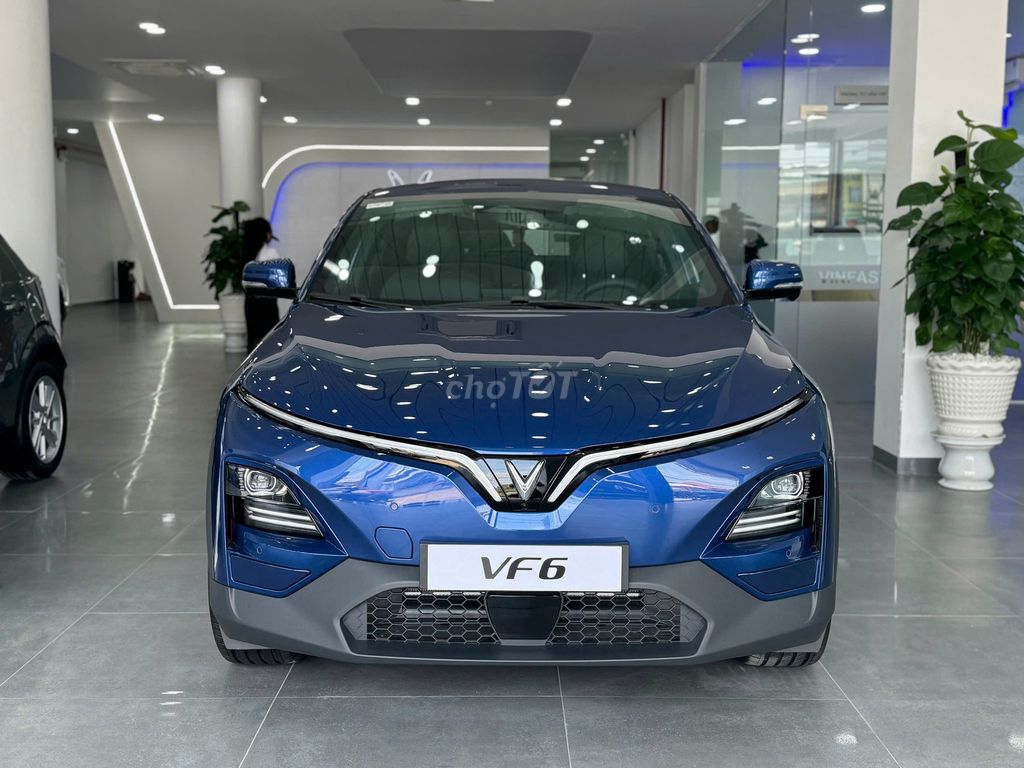 VinFast VF6s Xanh Dương Đậm TT 90 Củ Nhận Xe Ngay. Mua bán Ô tô tại Huyện Bình Chánh Tp Hồ Chí Minh được đăng bởi VinFast Tâm Phong Bình Chánh hình 6