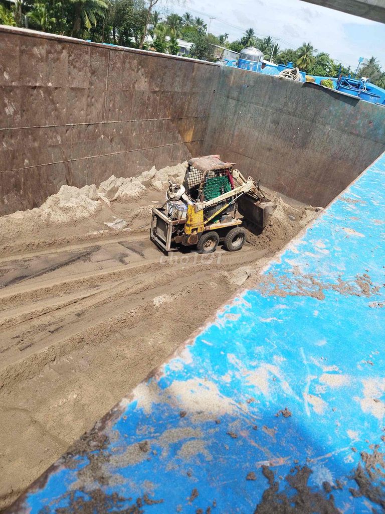 Máy xúc lật đã qua sử dụng. ủi sà lan, ủi bãi.. Mua bán Phương tiện khác tại Quận Cái Răng Cần Thơ được đăng bởi Minh hình 2