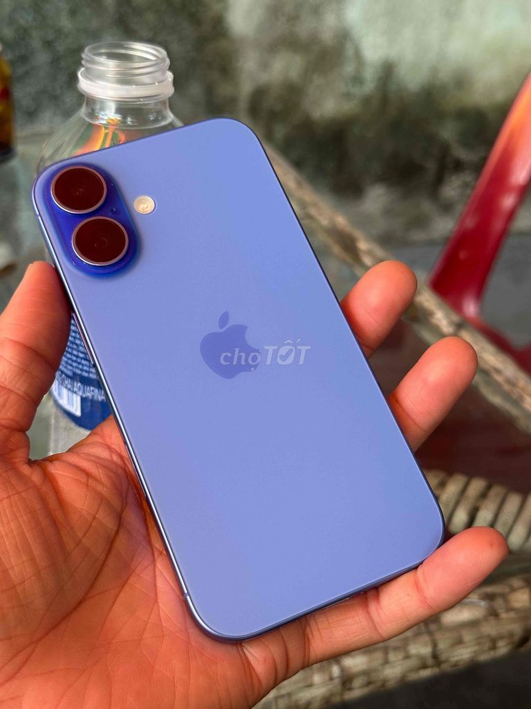 Apple iPhone 16 128GB VN/A zin áp suất cần bán. Mua bán Điện thoại tại Thành phố Thủ Dầu Một Bình Dương được đăng bởi Hoàng hải hình 1