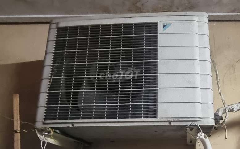 Thanh lý máy lạnh nội địa Nhật hiệu daikin.