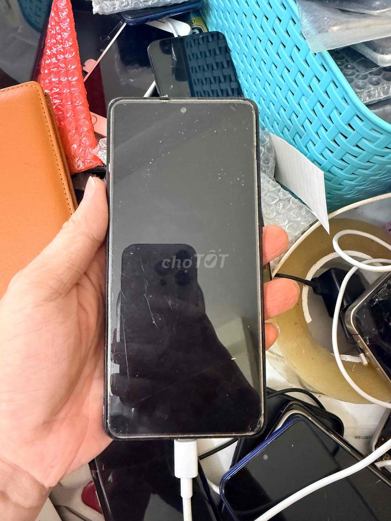 Bán Xác A71(Samsung) zin hỏng màn. Mua bán Điện thoại tại Quận Hà Đông Hà Nội được đăng bởi Mạnh Mobile hình 1