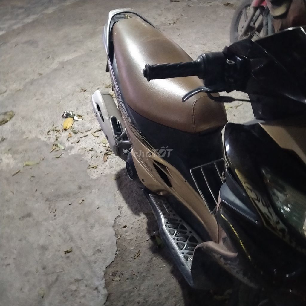 Suzuki Hayate. Mua bán Xe máy tại Thành phố Thủ Dầu Một Bình Dương được đăng bởi Lâm Ngọc Hiền  hình 2