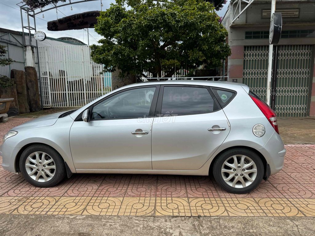 Hyundai i30 2009 1.6 AT - 11594 km. Mua bán Ô tô tại Thành phố Buôn Ma Thuột Đắk Lắk được đăng bởi coffee bmt hình 6