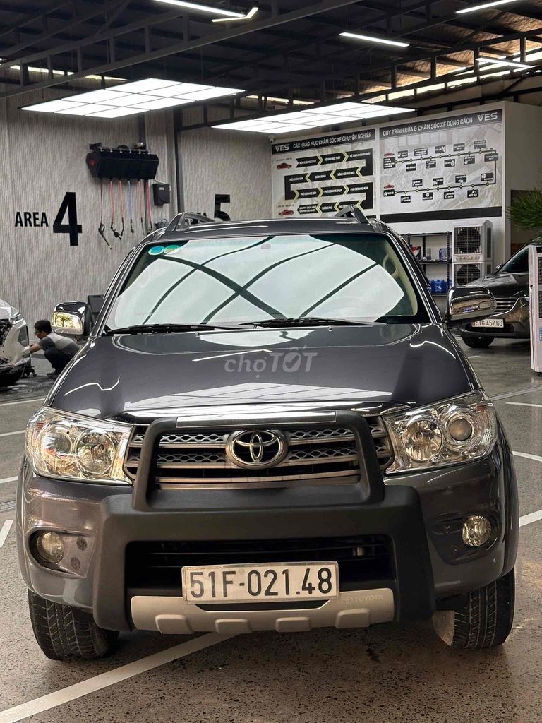 Toyota Fortuner 2010 2.7V xe cực đẹp