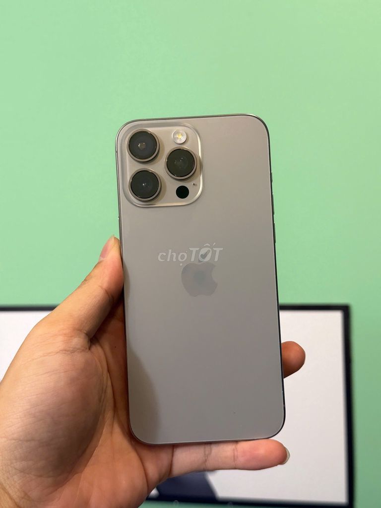🥰iphone 15 pro max quốc tế 256gb zin thay pin new. Mua bán Điện thoại tại Quận Thanh Xuân Hà Nội được đăng bởi Thành Vũ Mobile hình 1