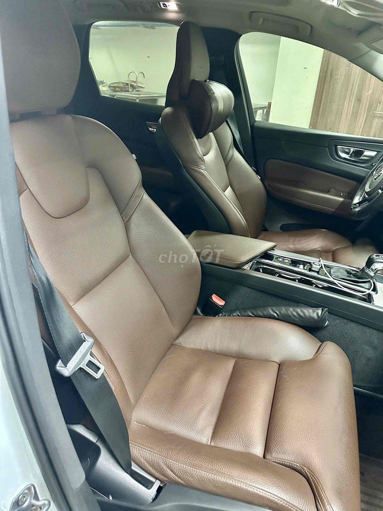 Volvo XC60 2020 T6 AWD Inscription - 65000 km. Mua bán Ô tô tại Huyện Bình Chánh Tp Hồ Chí Minh được đăng bởi Ben Nguyen hình 8