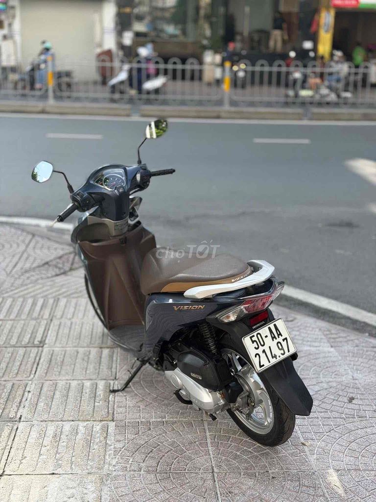 Honda Vision 2019 Smartkey Xanh bạc nâu Bstp 9 Chu. Mua bán Xe máy tại Quận 11 Tp Hồ Chí Minh được đăng bởi Hưng Từ hình 3