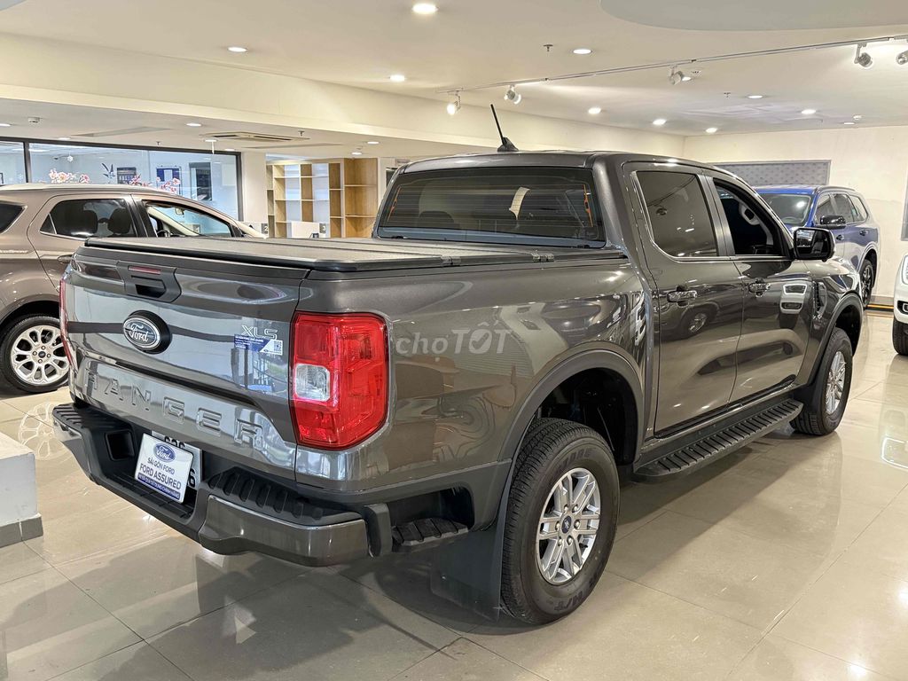 Ranger XLS 2 cầu Xe Đẹp Bán Tại Hãng Ford. Mua bán Ô tô tại Quận Tân Bình Tp Hồ Chí Minh được đăng bởi FORD PHỔ QUANG XE CŨ hình 8