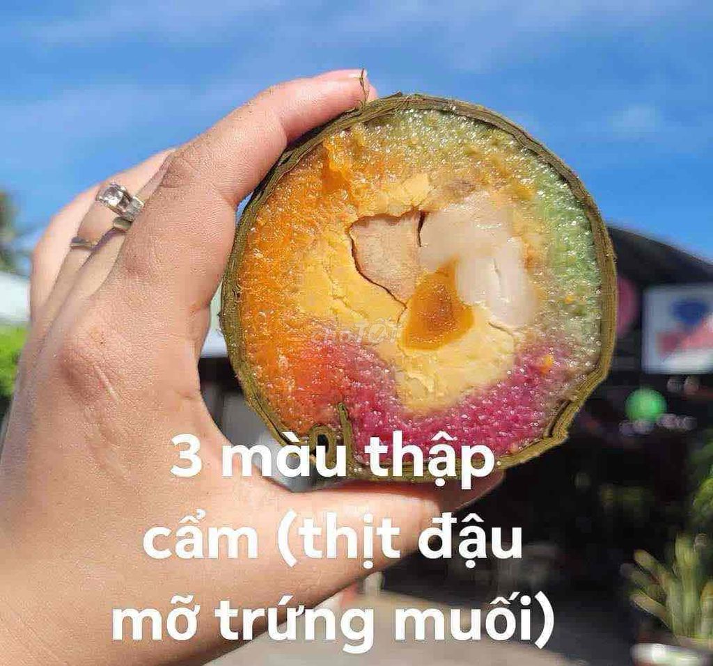 Bánh tét trà cuôn- đặc sản trà vinh