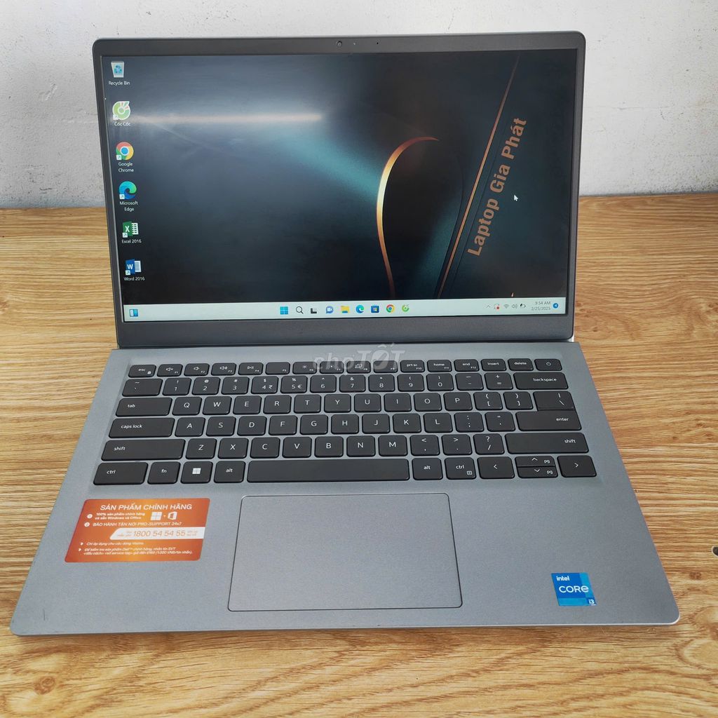 Dell VS 3420, I3-1215U, R8G, SSD256, 14 FHD