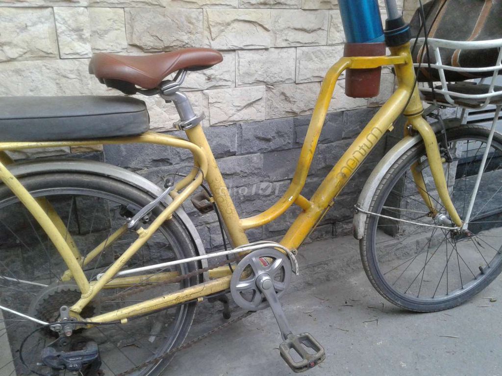 Nhật  GIANT MONTUM nhỏ.24in.1668K đê tốt. Mua bán Xe đạp tại Quận Hai Bà Trưng Hà Nội được đăng bởi nguyen khanh ngoc hình 3