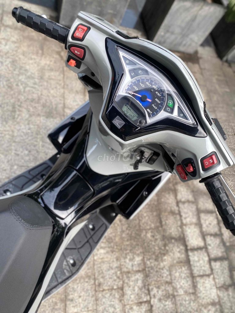 🔥Ab 125_2015 Xám xi măng,Biển Vip 22922 ,Chính chủ. Mua bán Xe máy tại Quận Tân Bình Tp Hồ Chí Minh được đăng bởi Chú Ba  hình 3