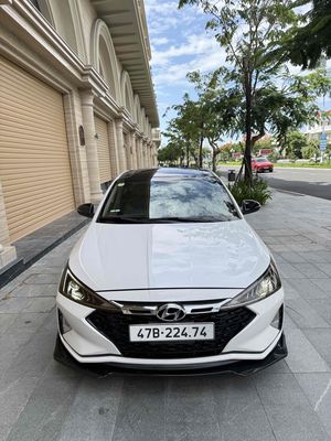 Hyundai Elantra 2020 Trắng Tự động