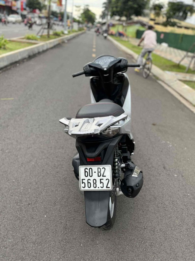 ✔️ Sh125i dk2018 máy móc nguyên Zin ko lỗi .. Mua bán Xe máy tại Thành phố Long Khánh Đồng Nai được đăng bởi Duy Linh Xe Máy Chợ Long Khánh  hình 6