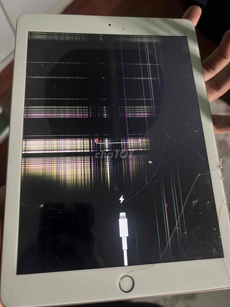bán 2 xác ipad Gen 5 , ipad mini 2. hoặc đổi bù. Mua bán Máy tính bảng tại Huyện Lấp Vò Đồng Tháp được đăng bởi Ngọc Tiên hình 1