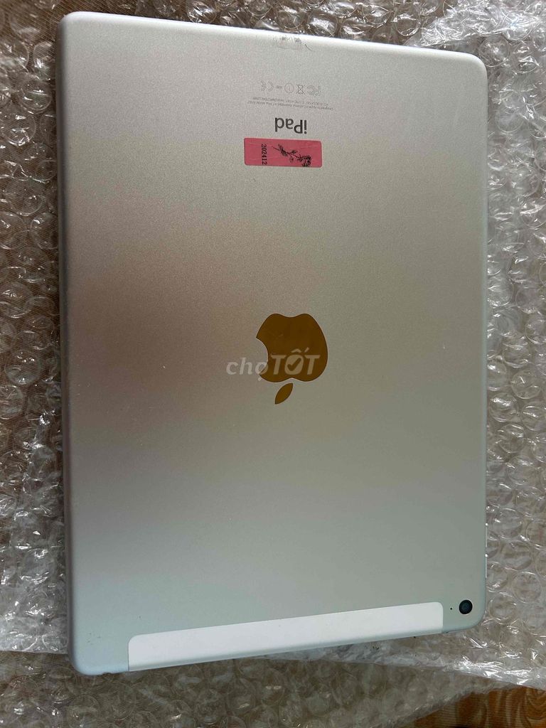 cần bán ipadad air2 loa to pin trâu hình thức 95%