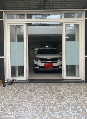 Cho thuê nhà nguyên căn. Cho thuê nhà ở tại Quận 12 Tp Hồ Chí Minh được đăng bởi Hoàng Thị Hương