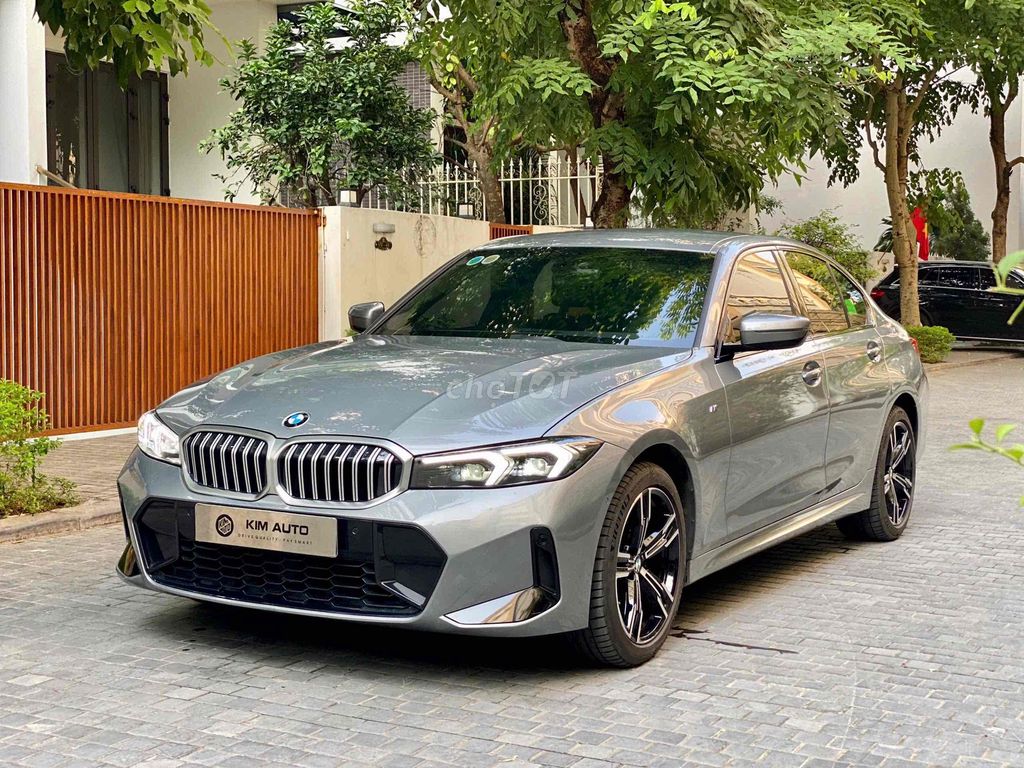 BMW 320i M Sport 2024 - 15000 km. Mua bán Ô tô tại Quận Thanh Xuân Hà Nội được đăng bởi Trần Trí Cường hình 2