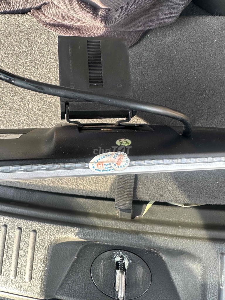 Màn hình ô tô màu Đen. Mua bán Phụ tùng xe tại Thị xã Tân Uyên Bình Dương được đăng bởi Luyến hình 4