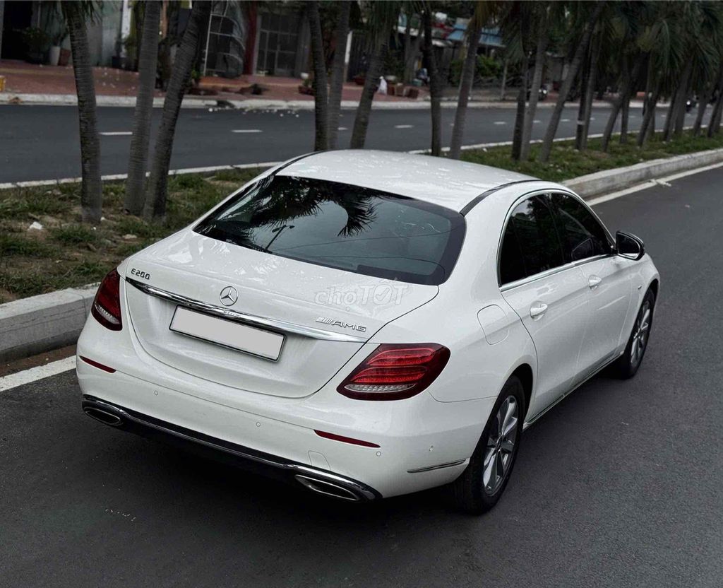 Mercedes Benz E 200 Pre-FL model 2020. Mua bán Ô tô tại Quận 8 Tp Hồ Chí Minh được đăng bởi Khoa nguyễn hình 7
