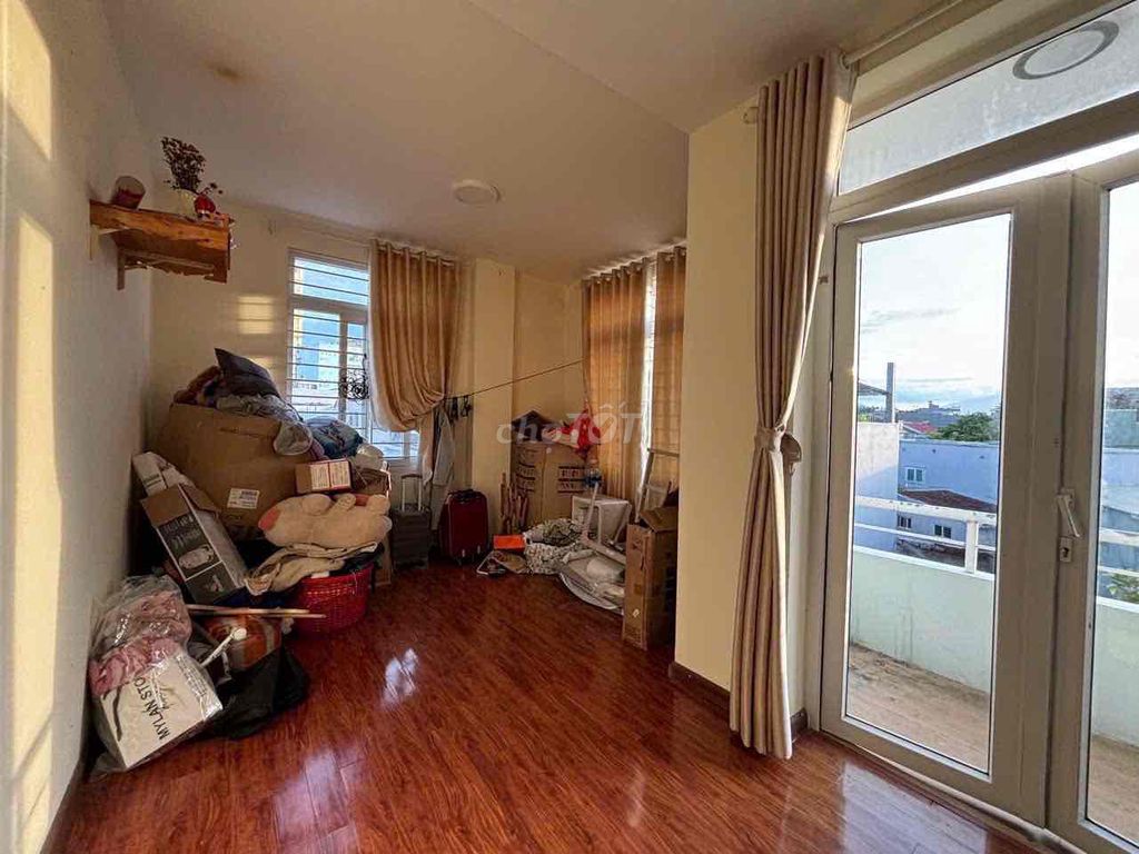 3-storey house near Duy Tân University and Nguyễn Văn Linh — photo 8
