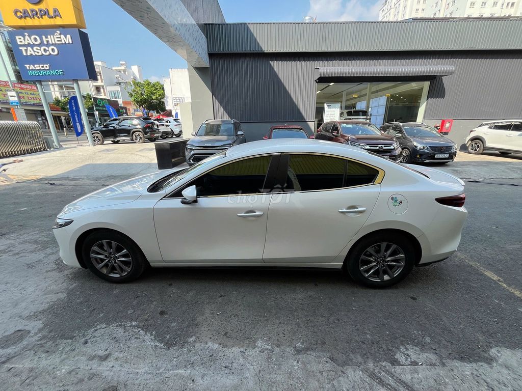 MAZDA 3 1.5 LUXURY 2023 GIA ĐÌNH LƯỚT 1 CHỦ HT 70%. Mua bán Ô tô tại Thành phố Thủ Đức Tp Hồ Chí Minh được đăng bởi Hiếu hình 8