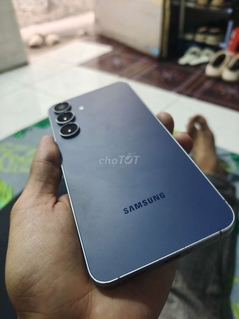 Samsung S25FE 128GB Xanh zin đẹp có gl. Mua bán Điện thoại tại Quận 12 Tp Hồ Chí Minh được đăng bởi phương bình hình 1