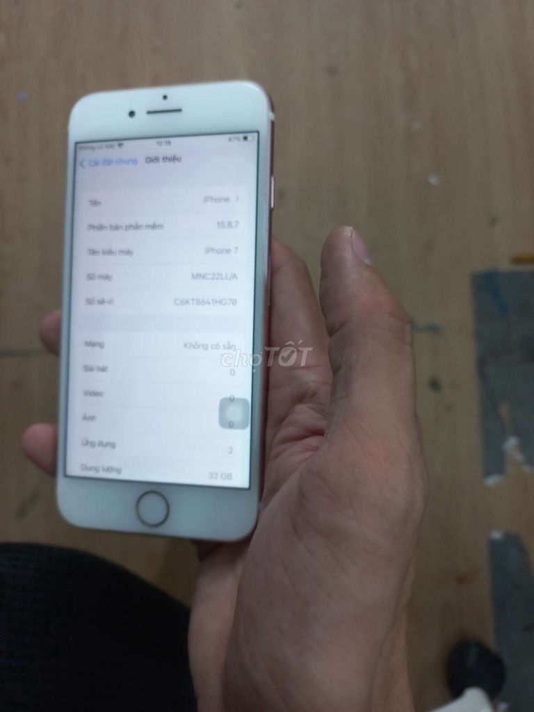Apple iPhone 7 32GB Vàng hồng. Mua bán Điện thoại tại Quận Sơn Trà Đà Nẵng được đăng bởi Le dang lam hình 1