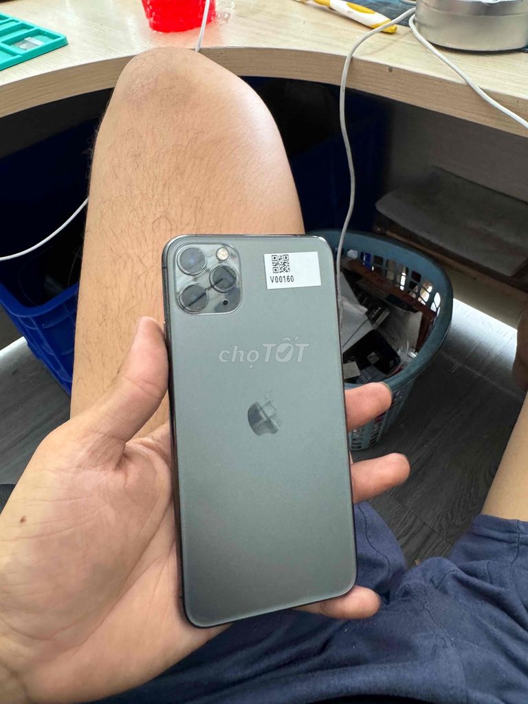 Apple iPhone 11 Pro Max 64GB Xám. Mua bán Điện thoại tại Thành phố Thủ Dầu Một Bình Dương được đăng bởi huy nhỏ hình 1